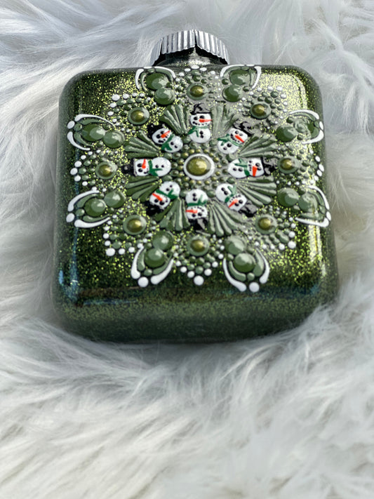 Glitter Christmas Ornament - Square - Dark Green, White Snowmen