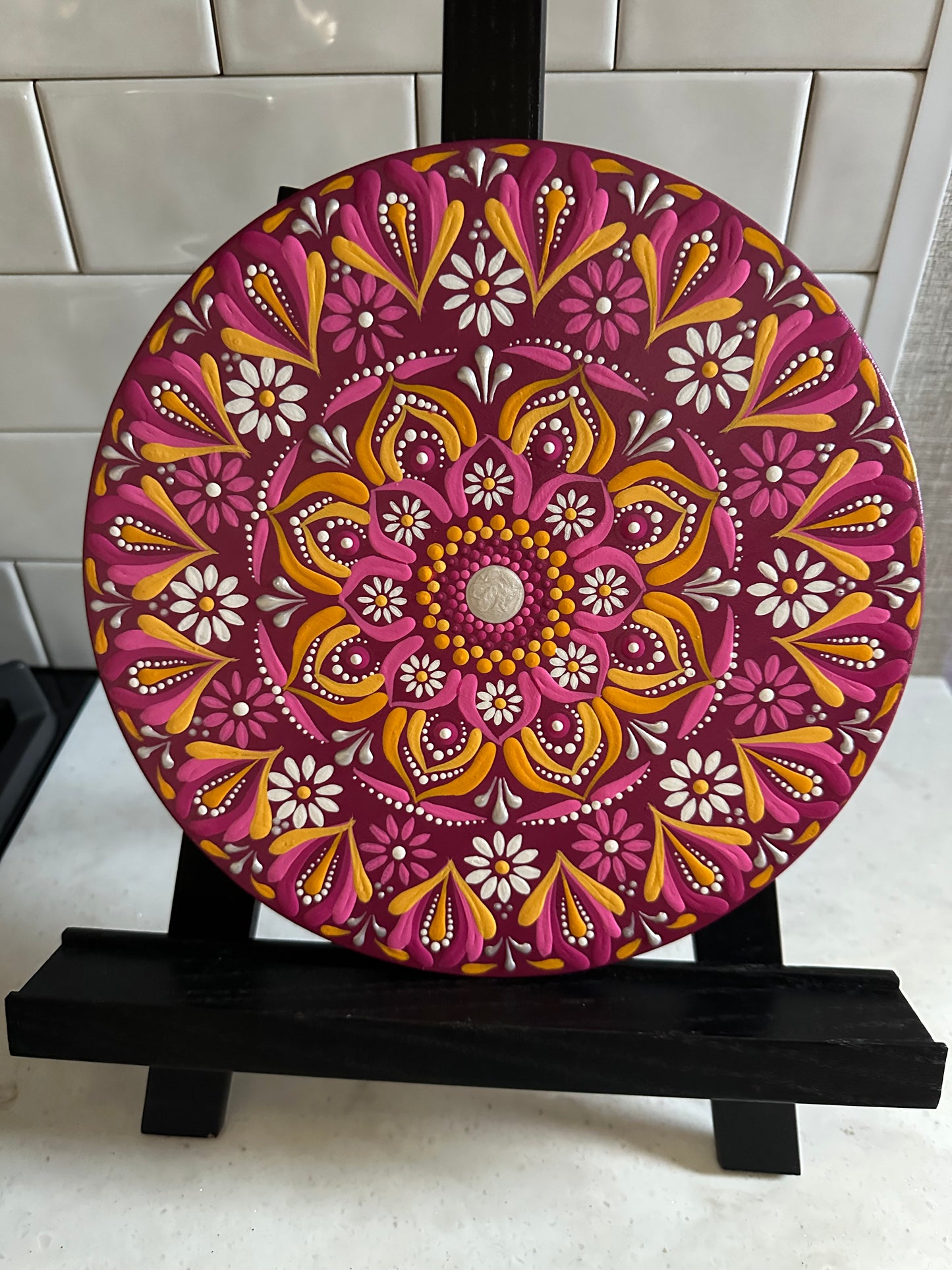 10" Wood Round Mandala Painting - April Birth Flower