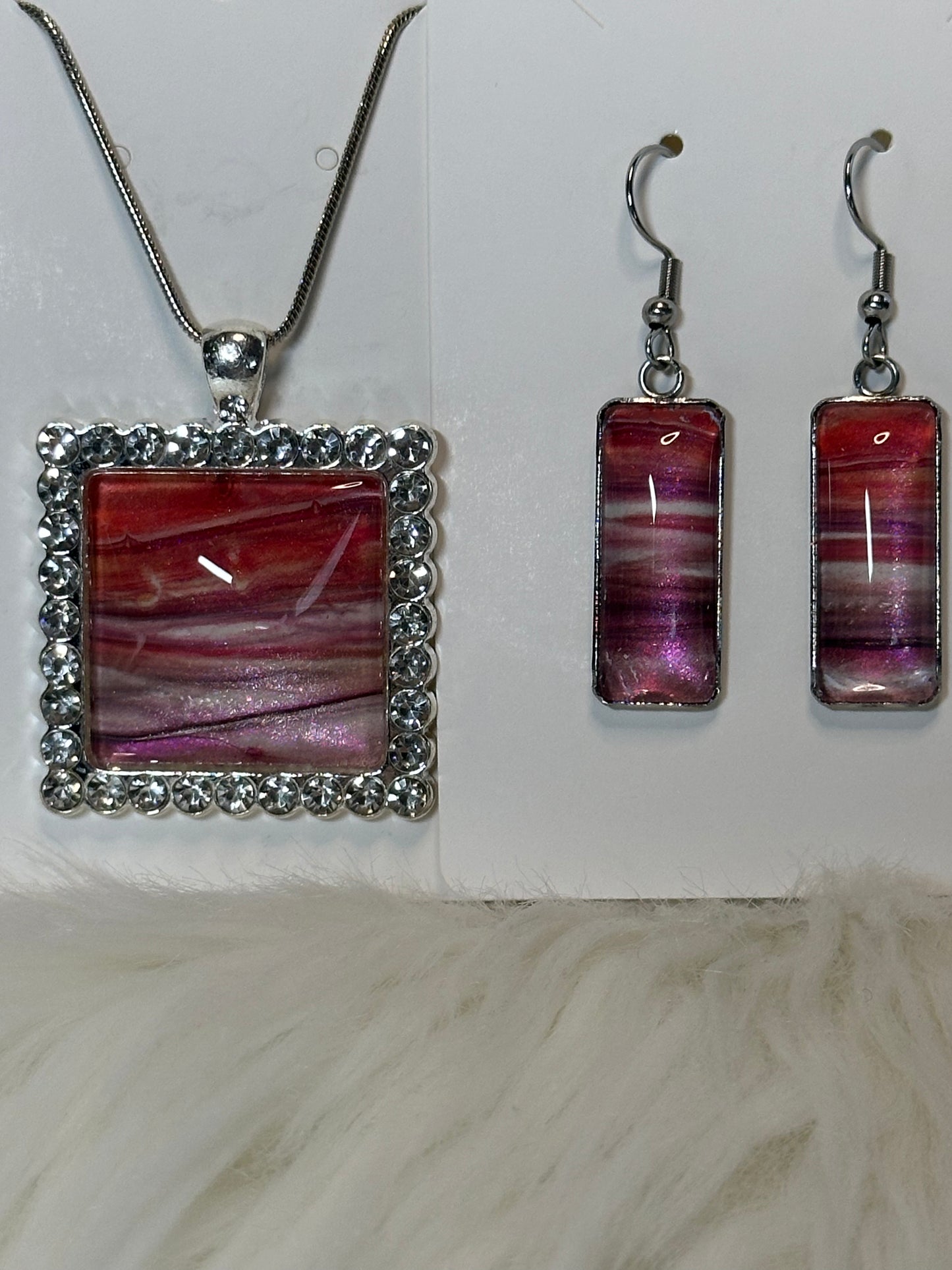 Jewelry - Necklace & Earrings