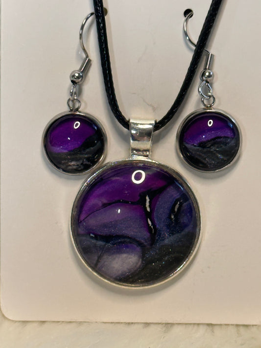 Jewelry - Necklace & Earrings